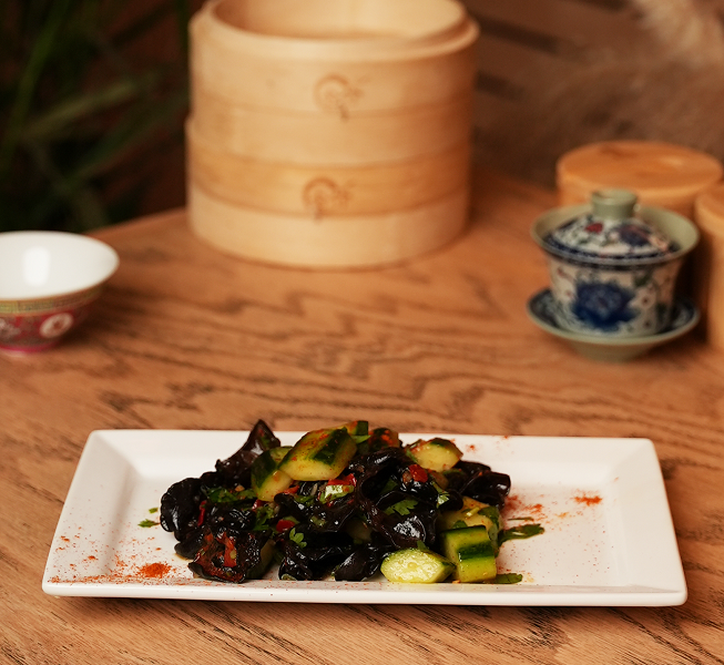 steam nyc chilly cucumber & wood ear