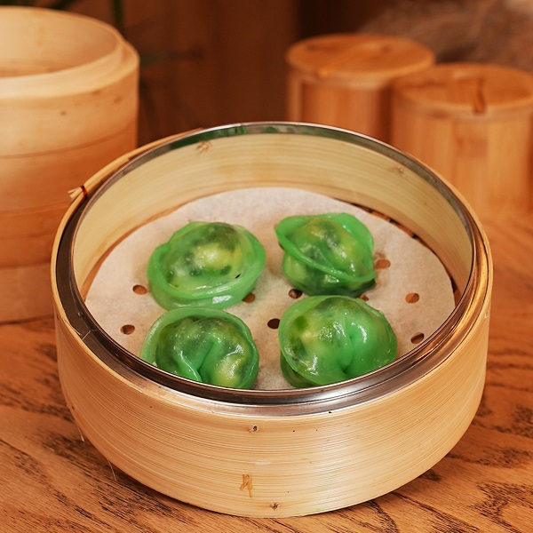 snow peas & shrimp dumplings